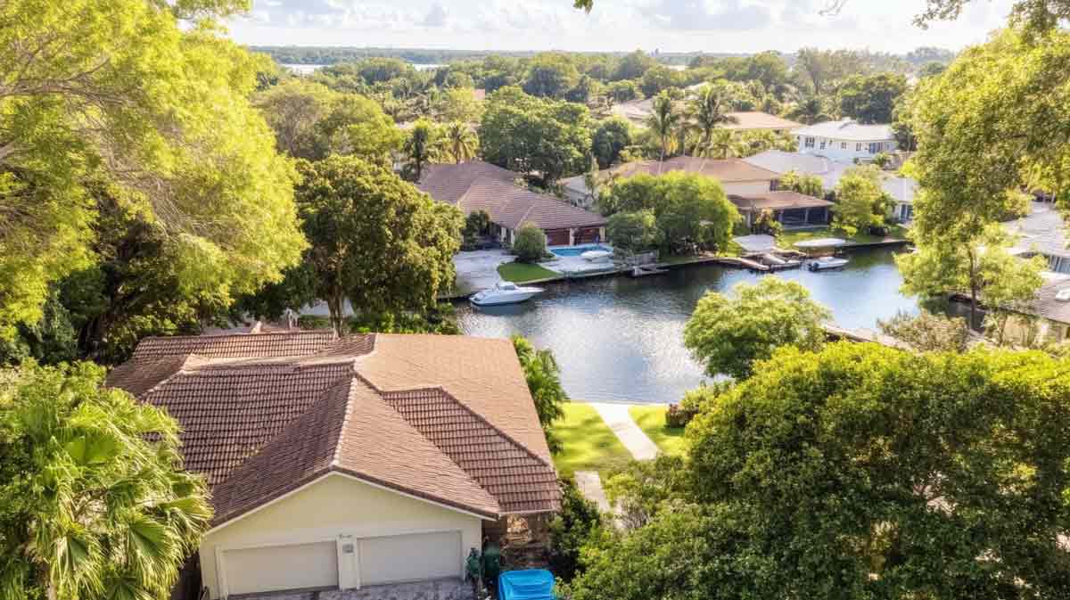 Residential Tree Trimming for Daytona Beach FL Homeowners | Tree Trimming Services in Daytona Beach, FL | Florida Foliage | Tree Removal | Storm Tree Prep in Central FL